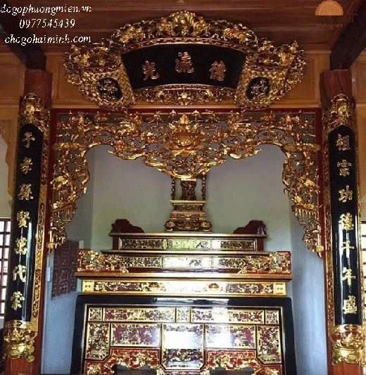 Treo cuốn thư câu đối đẹp chuẩn hợp phong thuỷ.