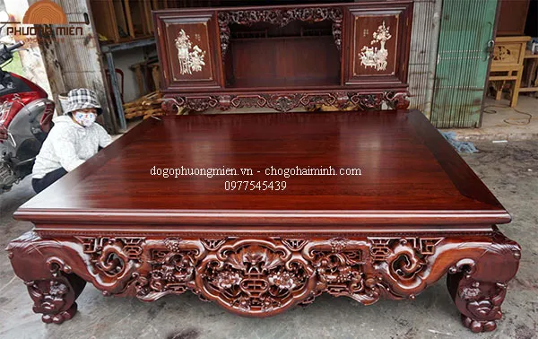 Bộ sập gụ tủ chè đẹp dày dặn chạm ngũ phúc.