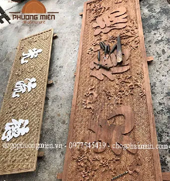 hoành phi gỗ khi còn mộc
