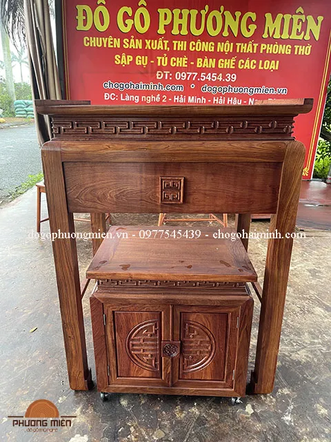 mẫu bàn thờ gỗ hương