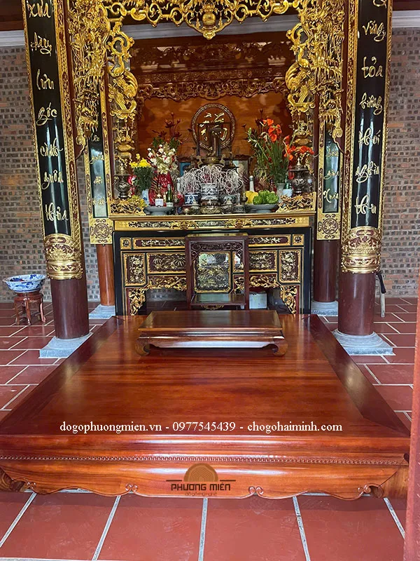 Mẫu sập hầu đồng trong không gian tâm linh