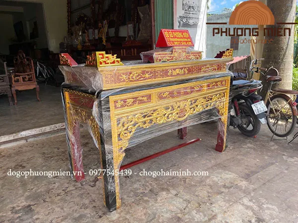 bàn thừo như ý thủng thếp vàng.