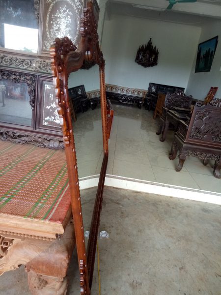 khung gương gỗ cao cấp