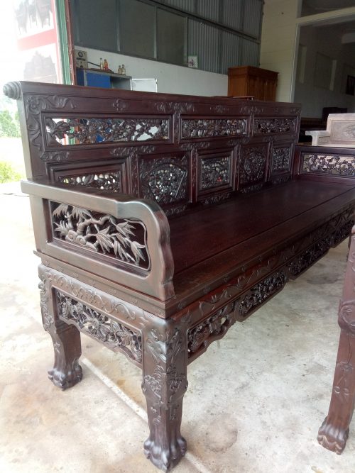 trường-kỷ-huế-gỗ-gụ-đục-dắt-jpg