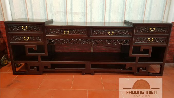 Kệ tivi gõ gụ cân thấp móc mỏ