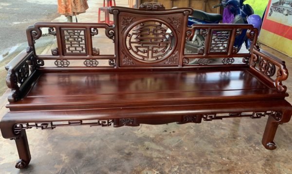 Trường kỷ thọ gỗ gụ đẹp