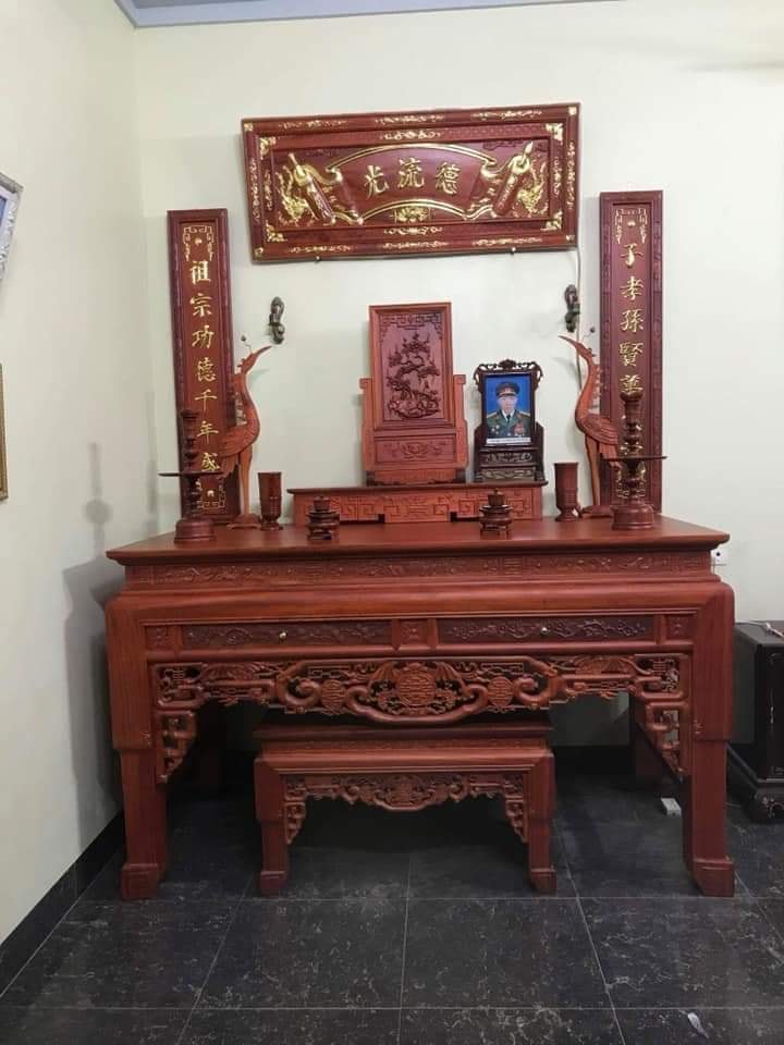 bộ bàn thờ gia tiên gỗ gụ đẹp