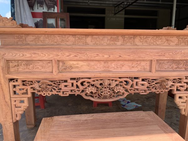 bàn thờ gỗ hương đá đẹp