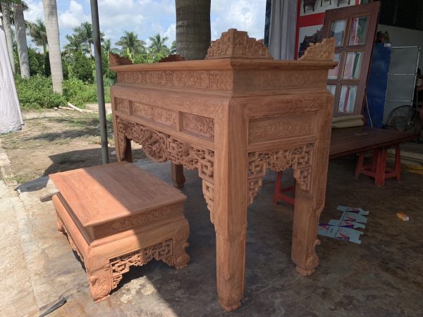 Bàn thờ ngũ phúc chân quỳ gỗ hương đá