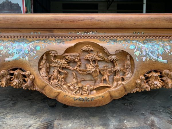 Sập ba bông gỗ gụ 1m8 x 2m2.