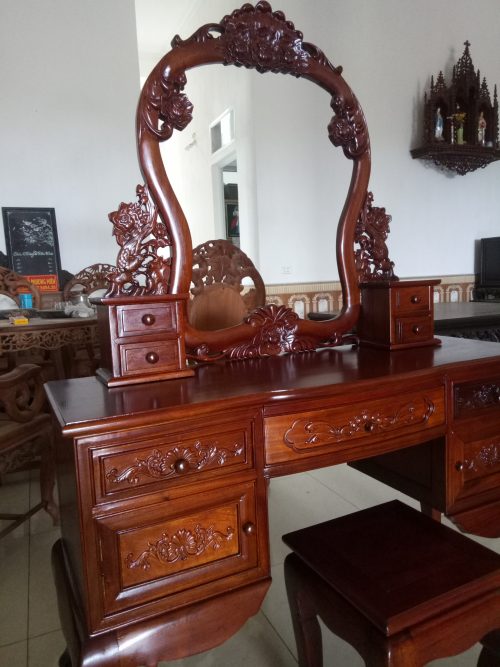 bàn trang điểm đẹp