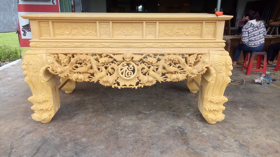 sập thờ mai điểu gỗ mít tại Nam Định