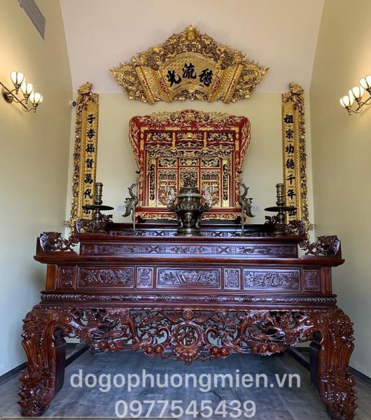 Bàn thờ tam cấp gỗ gụ