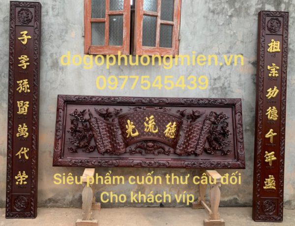 Cuốn thư câu đối gỗ gụ đẹp tại Nam Định.
