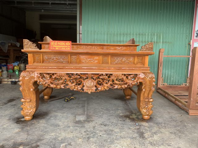 bàn thờ gỗ gụ đẹp tại Nghệ An