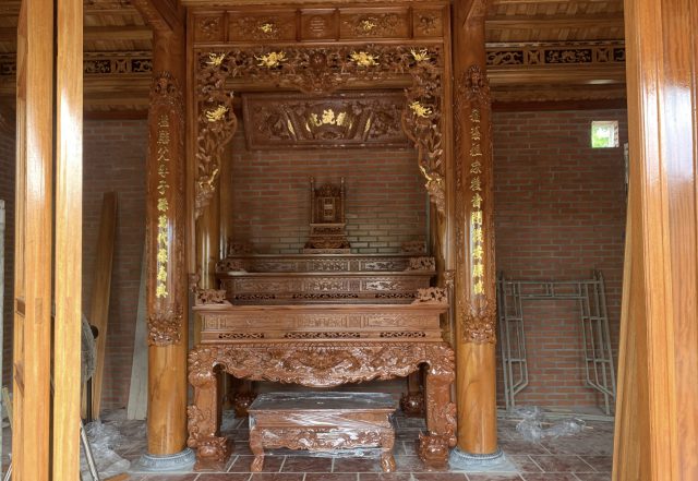 mẫu bàn thờ gia tiên gỗ gụ