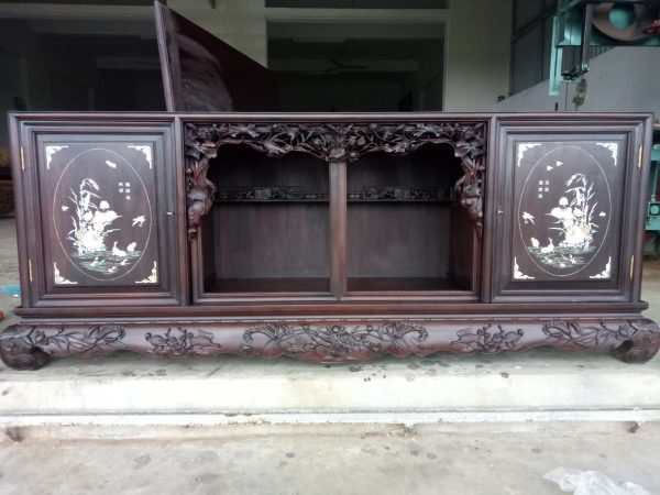 tủ chè khảm cảnh sen vịt gỗ gụ đẹp