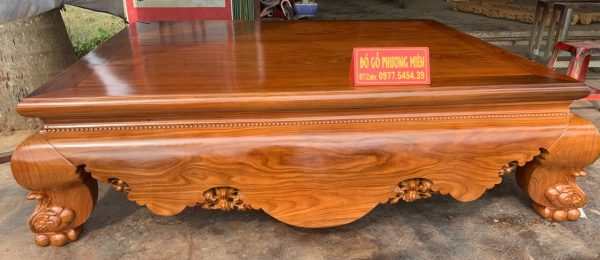 Mẫu sập trơn gỗ cẩm vàng đẹp hợp xu hướng hiện nay.