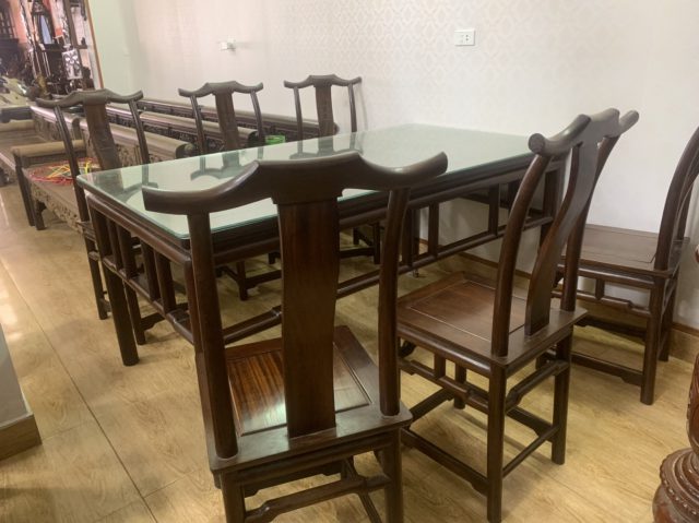 mẫu bàn ghế tay quan gỗ gụ đẹp