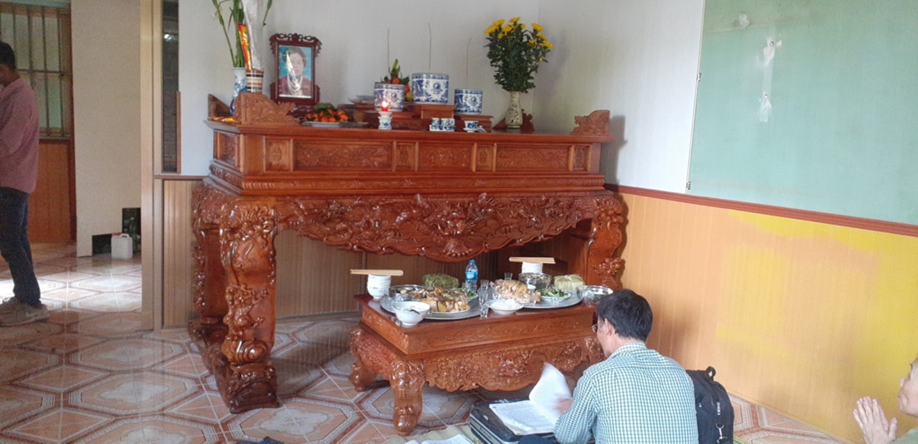 sập thờ tại Hải Dương