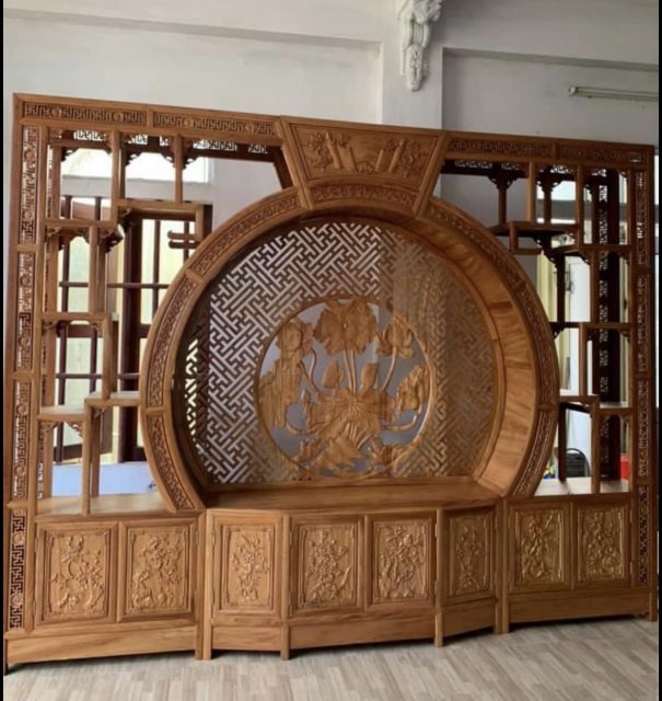 Vách ngăn phòng bầy đồ đặt tivi gỗ gõ đỏ đẹp