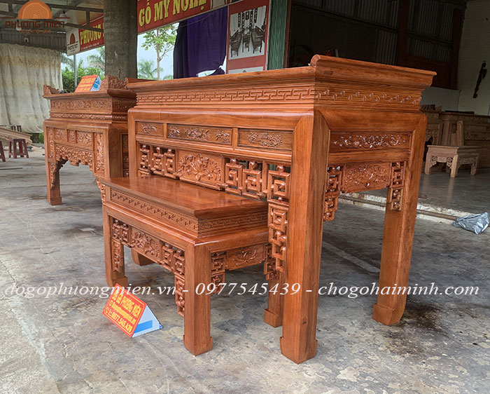 mẫu bàn thờ triện sen gỗ hương đa