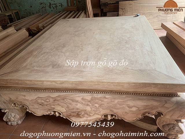 Mẫu Sập trơn gỗ gõ đỏ đẹp