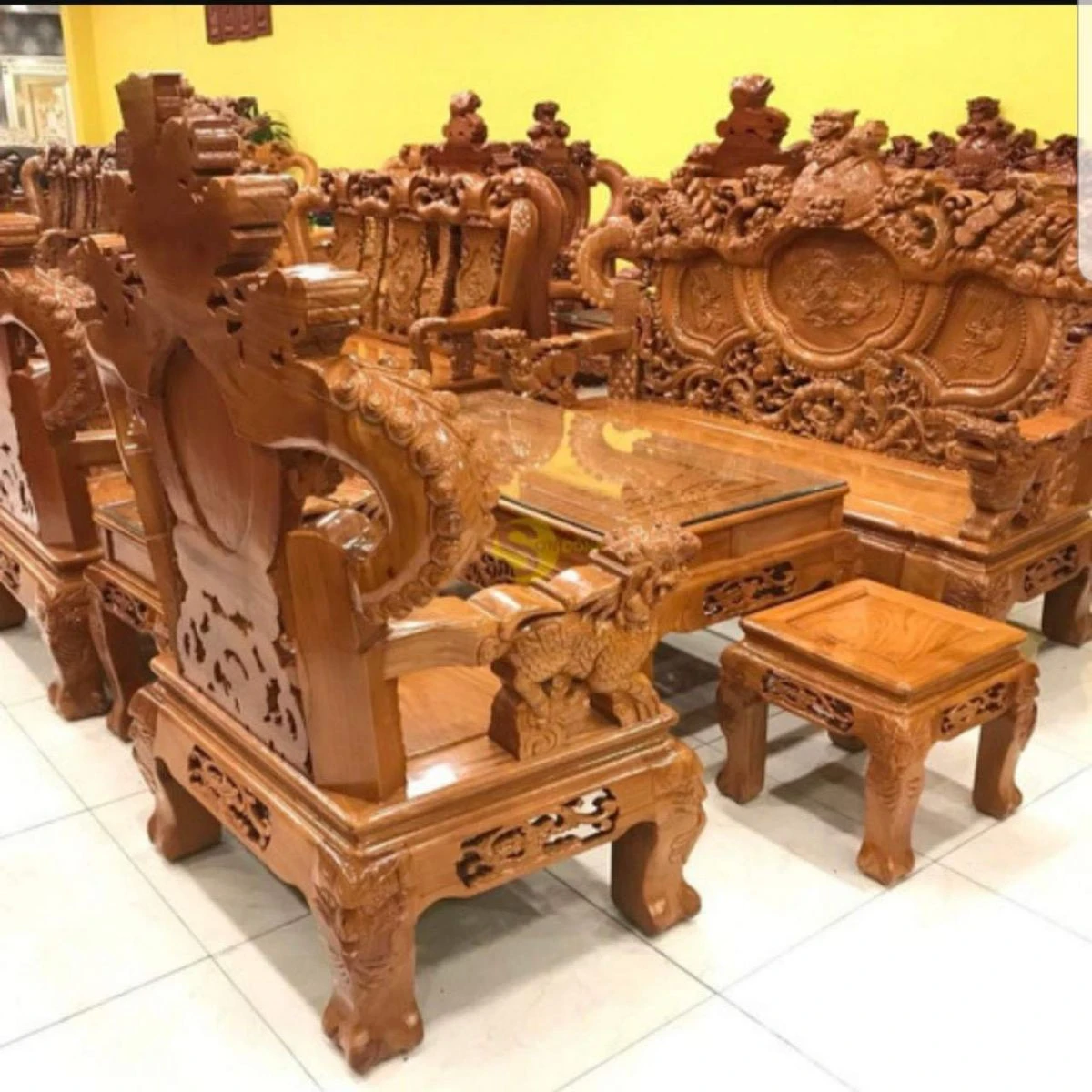 Ghế đỉnh rồng gỗ gõ đỏ đẹp