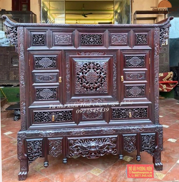 Tủ thờ gỗ gụ ngũ phúc kiểu Huế
