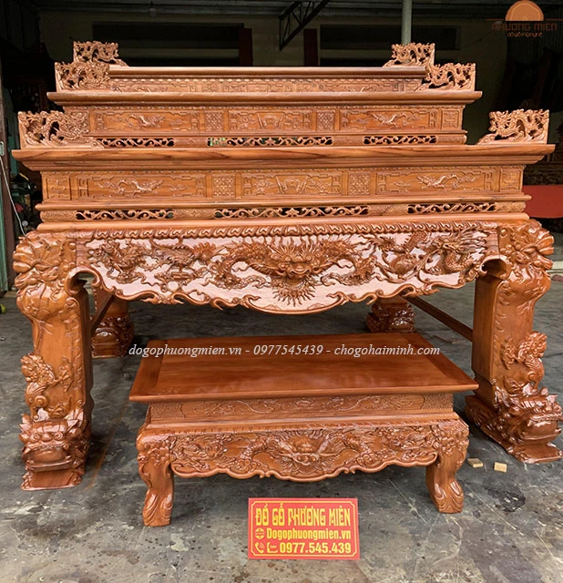 Bàn thờ tứ linh hổ phù tam cấp gỗ gõ đỏ.